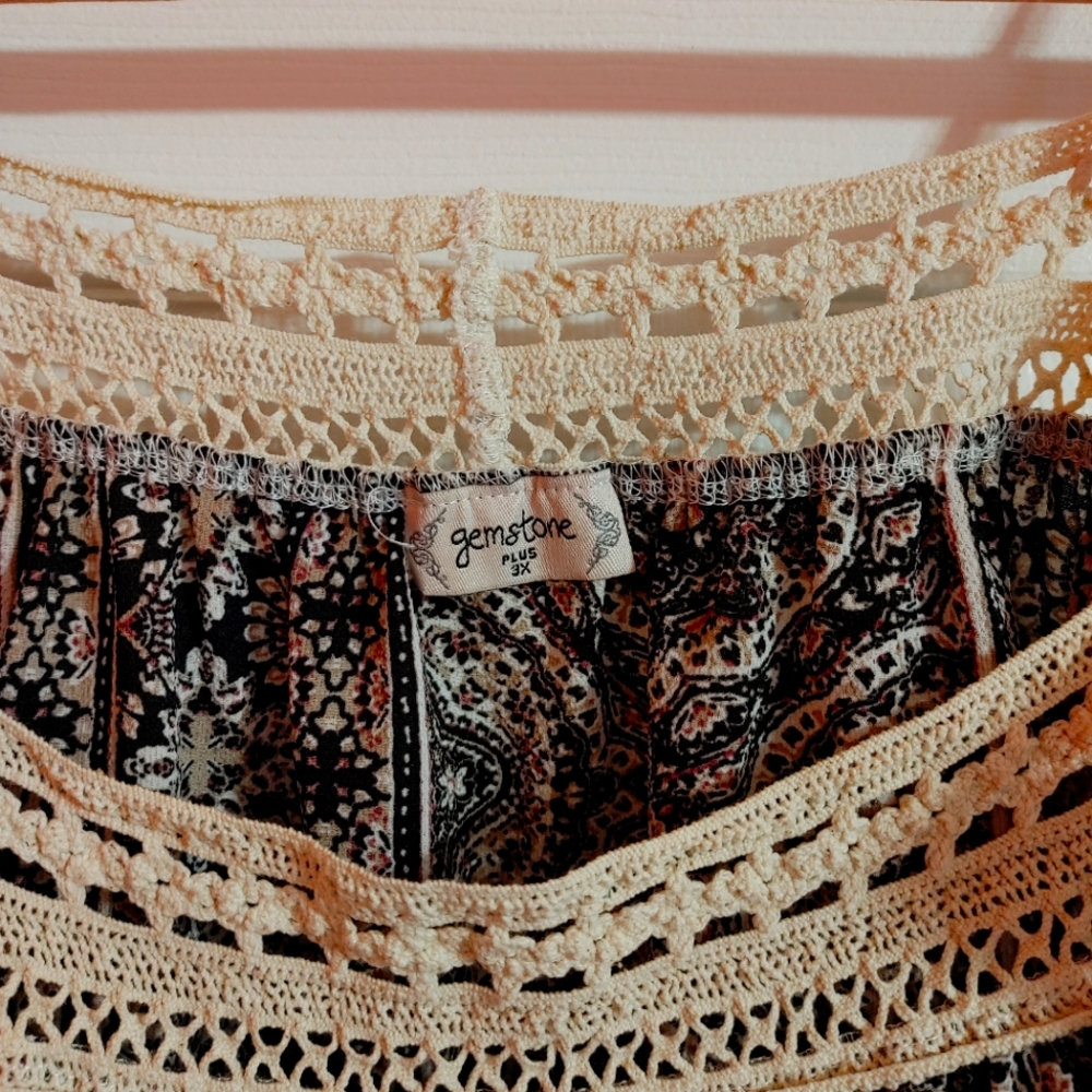 Woman top